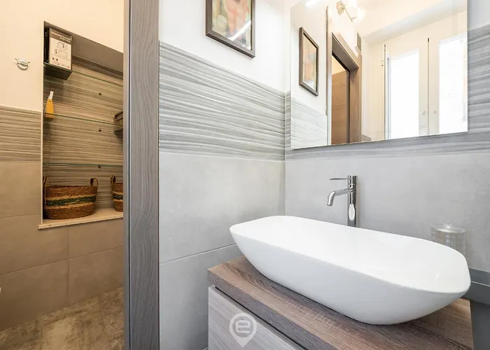 Viola's House Daire Cagliari