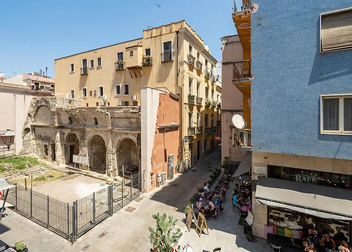 Viola's House Daire Cagliari